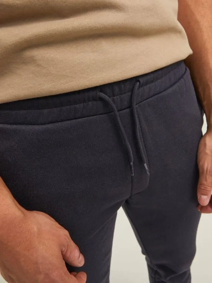 Штани JPSTGORDON JJJILOCK SWEAT PANTS IN 12213281-Black Jack&Jones M Чорний 12213281-Black фото 4 — інтернет-магазин Tapok