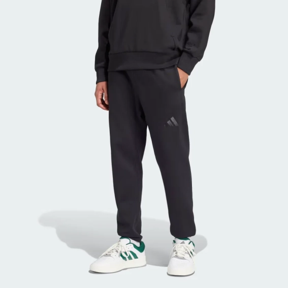 Штани M A SZN FL R PT IX1246 Adidas M Чорний IX1246 фото 1 — інтернет-магазин Tapok