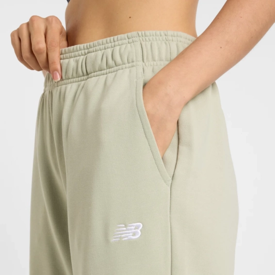 Брюки спортивные Sport Essentials FT WP41500OVN New Balance L Бежевый WP41500OVN фото 5 — интернет-магазин Tapok