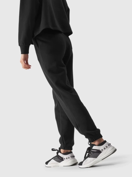Брюки спортивные Trousers Cas F0819 4FWAW24TTROF0819-20S 4F XS Черный 4FWAW24TTROF0819-20S фото 2 — интернет-магазин Tapok