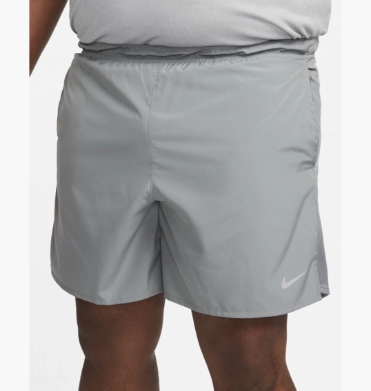 Шорты мужские Nike Dri-Fit Challenger Grey Dv9359-084 фото 3 — интернет-магазин Tapok