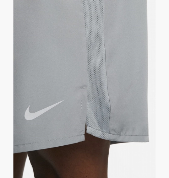 Шорты мужские Nike Dri-Fit Challenger Grey Dv9359-084 фото 7 — интернет-магазин Tapok