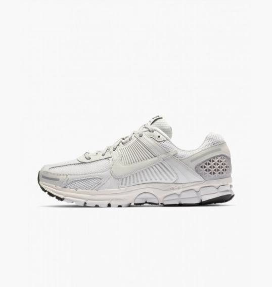 Кросівки чоловічі Nike Zoom Vomero 5 Sp White BV1358-001 фото 2 — інтернет-магазин Tapok