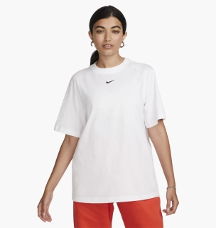 Футболка жіноча Nike Sportswear T-Shirt White FD4149-100
