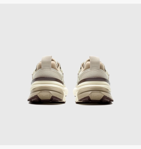 Кросівки жіночі Nike V2K Run Light Orewood Brown Beige FD0736-103 фото 5 — інтернет-магазин Tapok