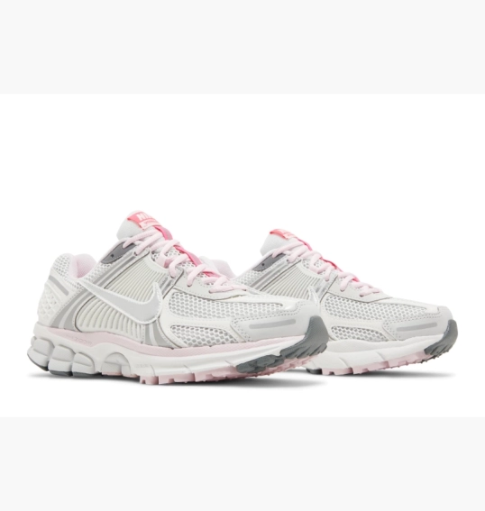 Кроссовки женские Nike Air Zoom Vomero 5 White FN3695-001 фото 9 — интернет-магазин Tapok