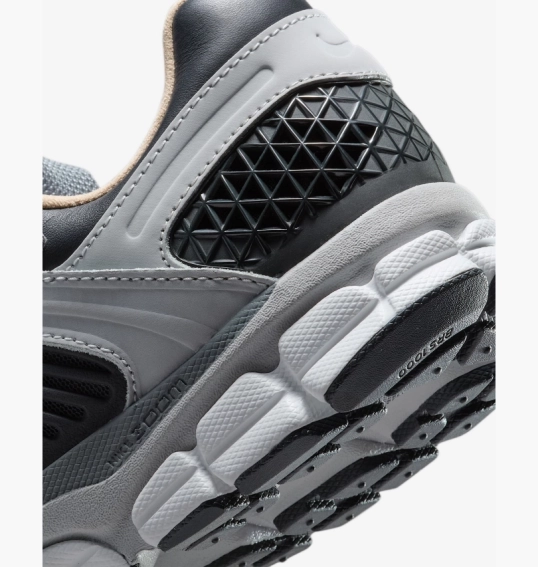 Кроссовки мужские Nike Zoom Vomero 5 Black/White HV5982-001 фото 4 — интернет-магазин Tapok