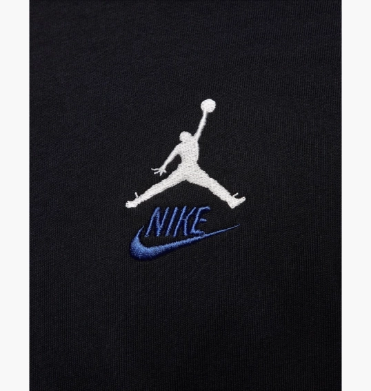 Футболка чоловіча Air Jordan Rare Air T-Shirt Black IB7526-010 фото 3 — інтернет-магазин Tapok