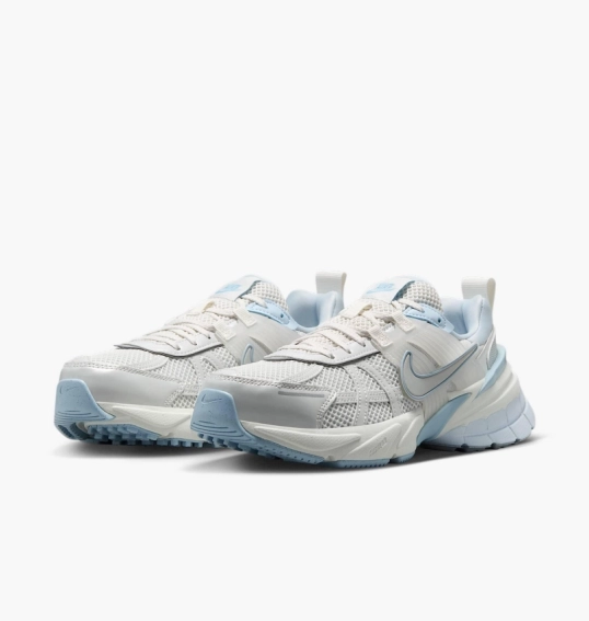 Кроссовки женские Nike V2K Run White FD0736-009 фото 7 — интернет-магазин Tapok