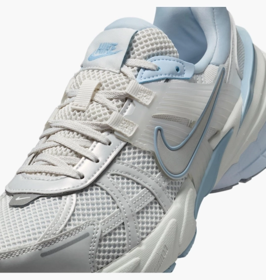 Кроссовки женские Nike V2K Run White FD0736-009 фото 9 — интернет-магазин Tapok