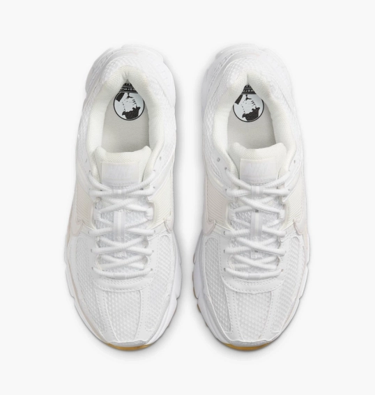 Кросівки жіночі Nike Zoom Vomero 5 White FJ2028-104 фото 6 — інтернет-магазин Tapok