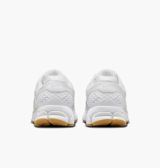 Кросівки жіночі Nike Zoom Vomero 5 White FJ2028-104 фото 8 — інтернет-магазин Tapok