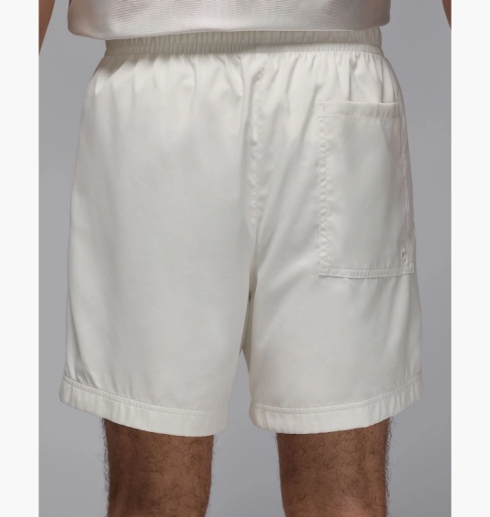 Шорты унисекс Air Jordan Poolside White HF9371-133 фото 2 — интернет-магазин Tapok