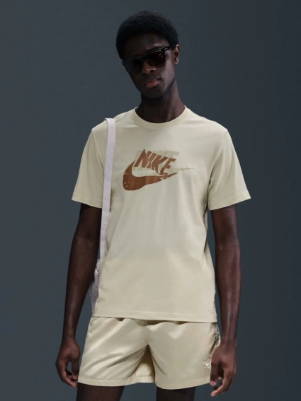 Футболка Nike M NSW TEE 12MO FUTURA SP25 HJ0559-229 фото 1 — інтернет-магазин Tapok