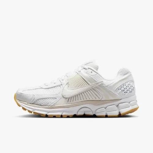 Кроссовки Nike W ZOOM VOMERO 5 FJ2028-104 фото 1 — интернет-магазин Tapok