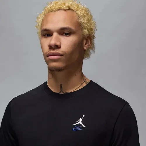 Футболка Jordan M BRAND RARE AJ3 SS CREW IB7526-010 фото 3 — интернет-магазин Tapok