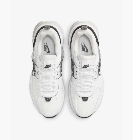 Кроссовки женские Nike V2K Run White HF5342-100 фото 6 — интернет-магазин Tapok