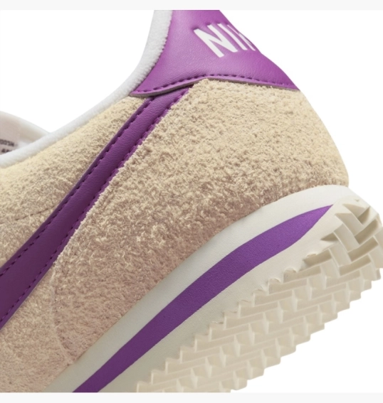 Кросівки жіночі Nike Cortez Vintage Shoes Beige FJ2530-100 фото 5 — інтернет-магазин Tapok