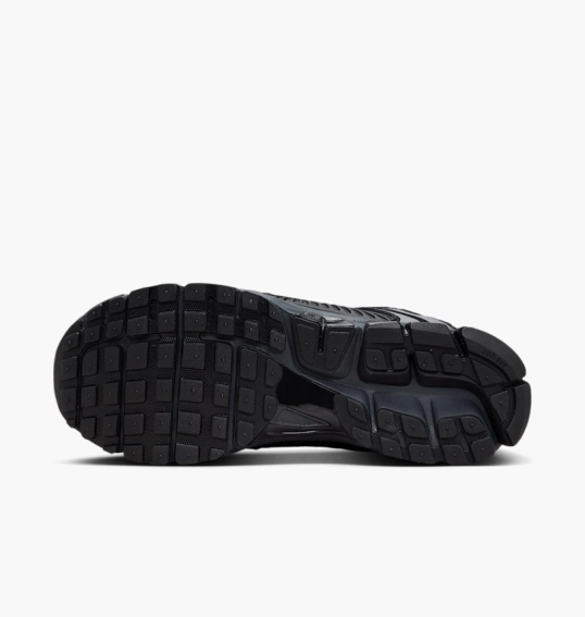 Кроссовки мужские Nike Zoom Vomero 5 Black HF1553-001 фото 5 — интернет-магазин Tapok
