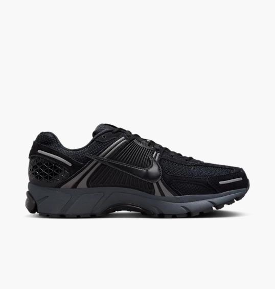 Кроссовки мужские Nike Zoom Vomero 5 Black HF1553-001 фото 6 — интернет-магазин Tapok