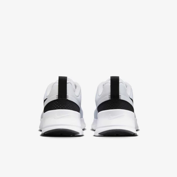 Кроссовки Nike AIR MAX NUAXIS FD4329-101 фото 5 — интернет-магазин Tapok