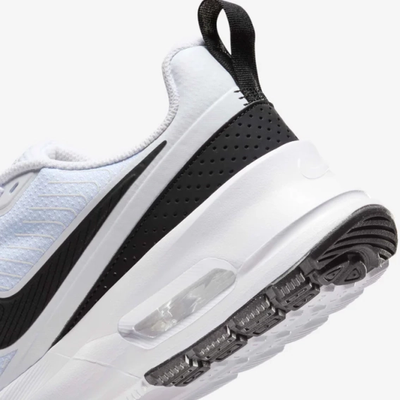 Кроссовки Nike AIR MAX NUAXIS FD4329-101 фото 7 — интернет-магазин Tapok