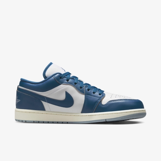 Кросівки чоловічі Nike Air Jordan 1 Low (FN5214-141) FN5214-141 фото 3 — інтернет-магазин Tapok