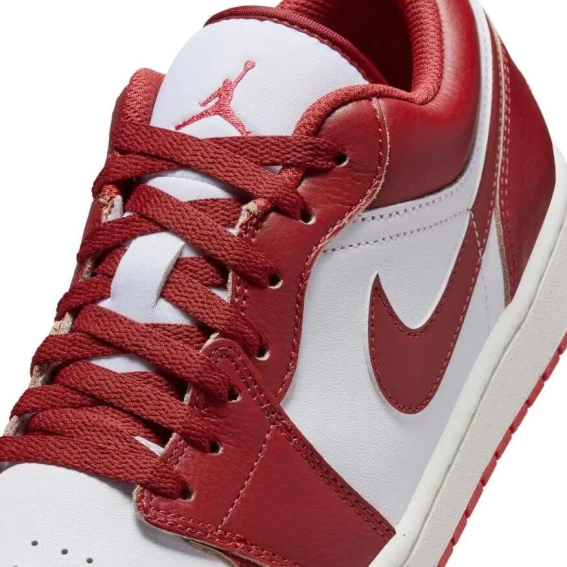 Кроссовки мужские Nike Ir Jordan 1 Low Se (FJ3459-160) FJ3459-160 фото 7 — интернет-магазин Tapok