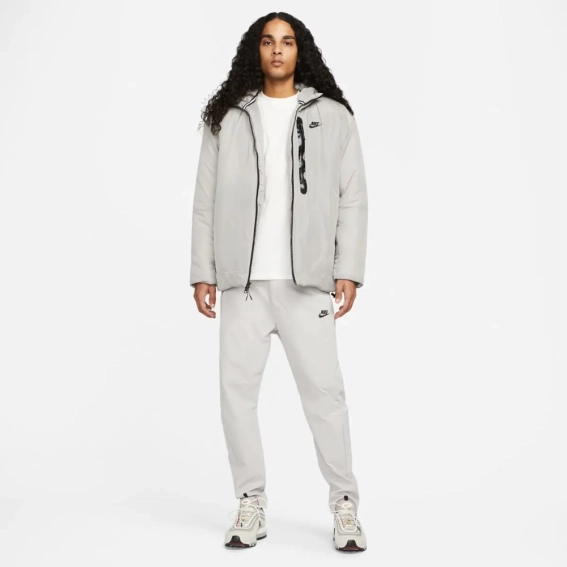 Куртка Nike Mens Therma-Fit Filled Jacket Woven Tech+ DQ4742-016 (Оригинал) DQ4742-016 фото 1 — интернет-магазин Tapok