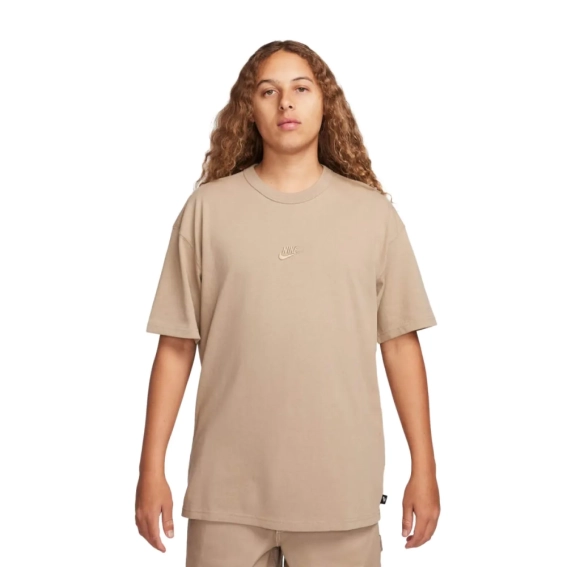 Футболка Nike M NSW TEE PREM ESSNTL OPEN FV7726-247 фото 1 — интернет-магазин Tapok
