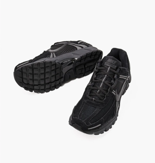 Кросівки чоловічі Nike Zoom Vomero 5 (HF1553-001) фото 7 — інтернет-магазин Tapok
