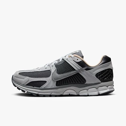 Кросівки чоловічі Nike Zoom Vomero 5 Black/White HV5982-001 41 HV5982-001 фото 1 — інтернет-магазин Tapok