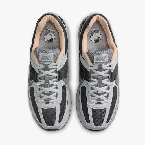 Кросівки чоловічі Nike Zoom Vomero 5 Black/White HV5982-001 41 HV5982-001 фото 4 — інтернет-магазин Tapok