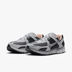 Кросівки чоловічі Nike Zoom Vomero 5 Black/White HV5982-001 41 HV5982-001 фото 5 — інтернет-магазин Tapok