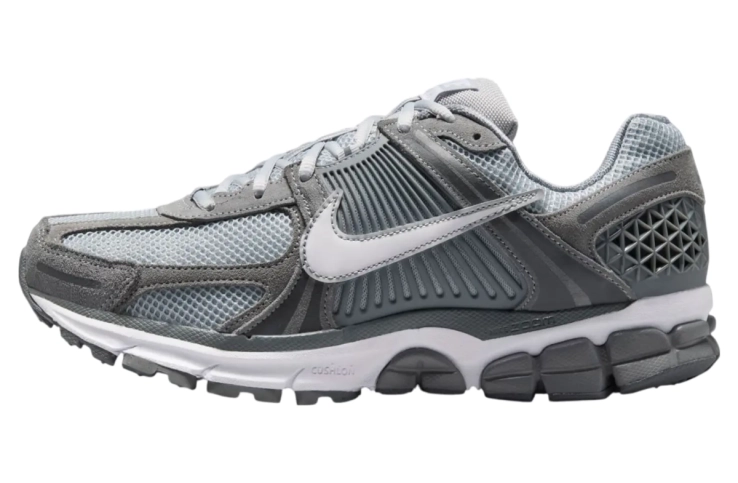 Кроссовки мужские Nike Zoom Vomero 5 Grey HF1553-003 42.5 HF1553-003 фото 1 — интернет-магазин Tapok