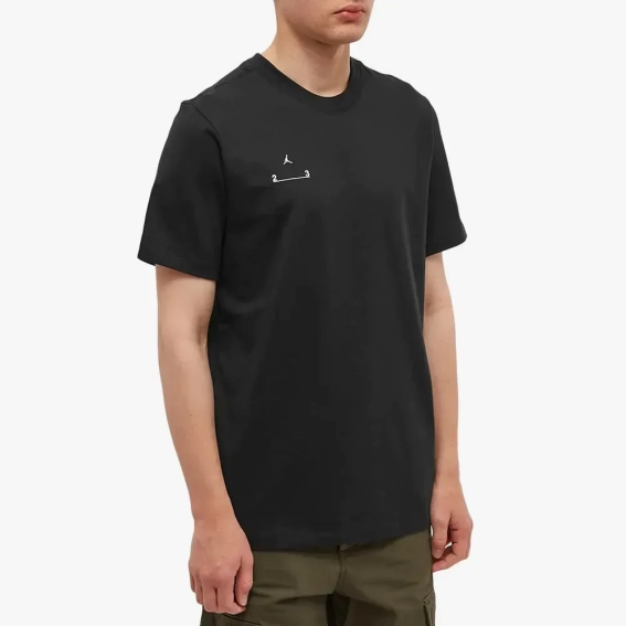Футболка Jordan 23Eng Black DQ7358-010 фото 1 — интернет-магазин Tapok