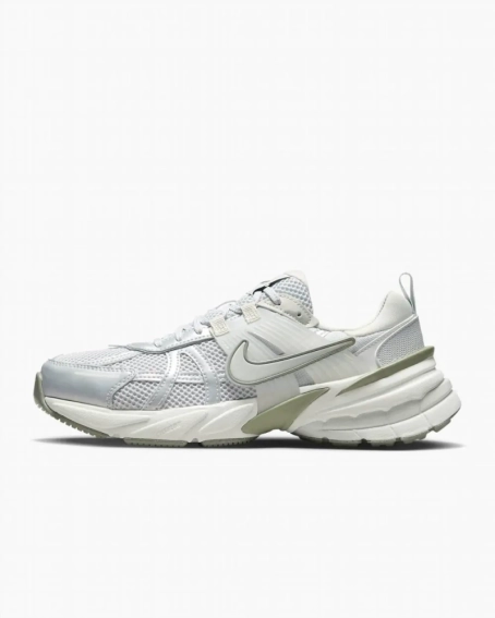 Кроссовки Nike W V2K RUN FD0736-006 фото 4 — интернет-магазин Tapok