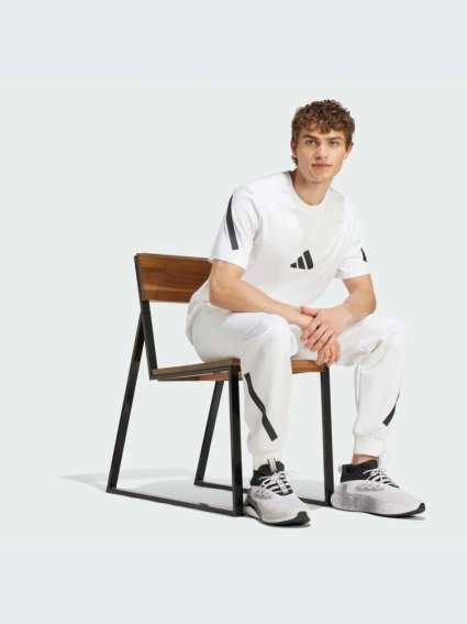 Футболка Adidas M ZNE TEE JE3078 фото 3 — интернет-магазин Tapok