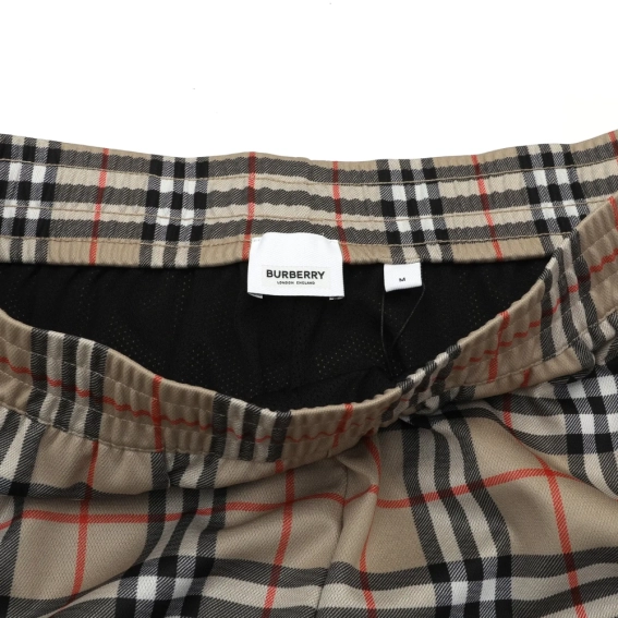 Шорты BURBERRY CHECK PATTERN SHORTS 8026469 фото 3 — интернет-магазин Tapok