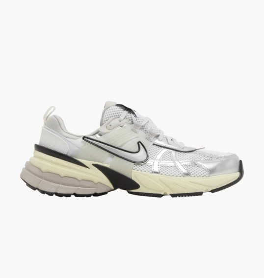 Кроссовки мужские Nike V2K Run Metallic/Beige HJ4497-100 фото 10 — интернет-магазин Tapok
