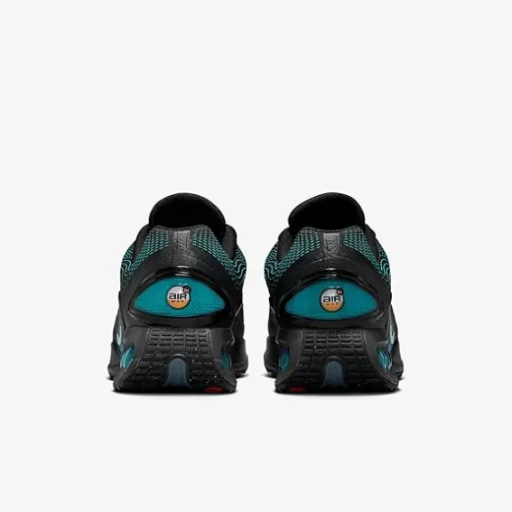 Кросівки Nike Air Max Dn Essential HV5235-001 фото 6 — інтернет-магазин Tapok