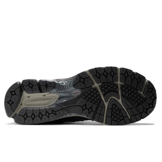 Кроссовки унисекс New Balance 2002R Protection Pack M2002RDO фото 5 — интернет-магазин Tapok