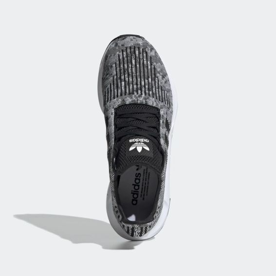 Кроссовки мужские Adidas Swift Run EE4442 фото 3 — интернет-магазин Tapok
