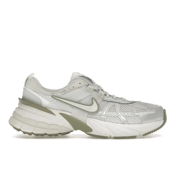 Кроссовки женские Nike V2k Run (FD0736-006) фото 1 — интернет-магазин Tapok