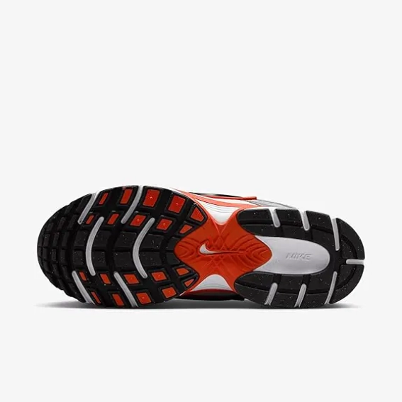 Кроссовки женские Nike V5 Rnr (HQ7901-100) фото 4 — интернет-магазин Tapok