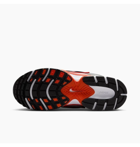 Кроссовки женские Nike V5 Rnr (HQ7901-100) фото 8 — интернет-магазин Tapok