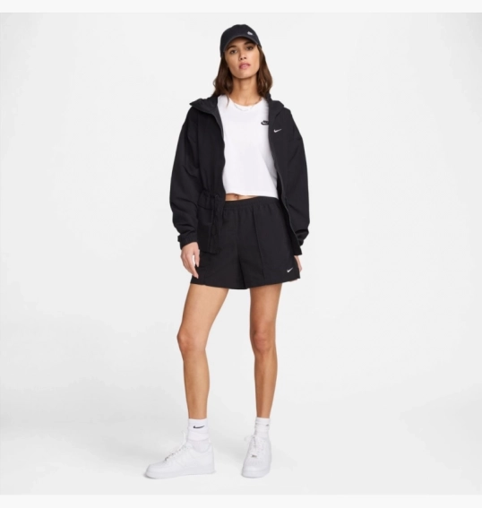 Шорти жіночі Nike Essential 5 Woven Short Black FV6622-010 фото 5 — інтернет-магазин Tapok