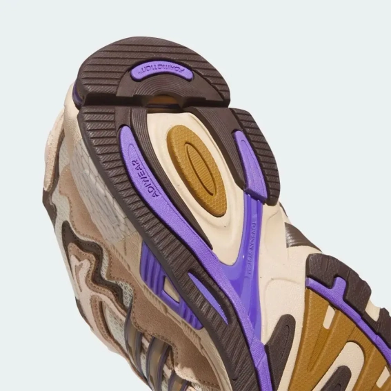 Кросівки унісекс Adidas X Bad Bunny Response Cl Beige ID0780 фото 5 — інтернет-магазин Tapok