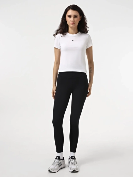 Футболка Nike W NSW CHLL KNT MD CRP FV5508-100 фото 2 — інтернет-магазин Tapok