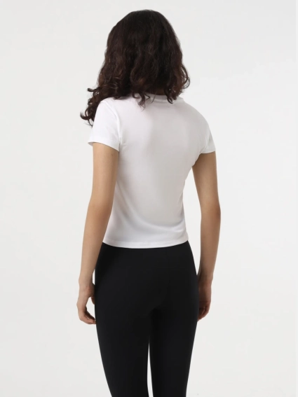 Футболка Nike W NSW CHLL KNT MD CRP FV5508-100 фото 4 — інтернет-магазин Tapok